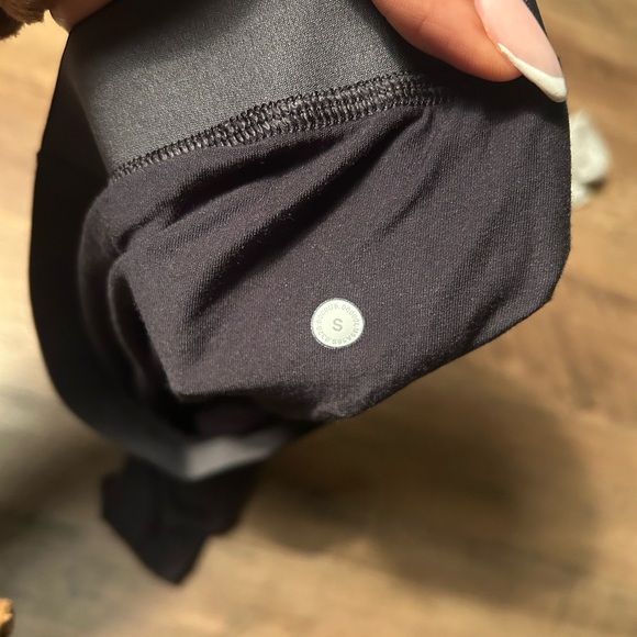 Lululemon Compression Jock Running All In Motion Shiny Spandex Boxer Black small - Picture 3 of 3